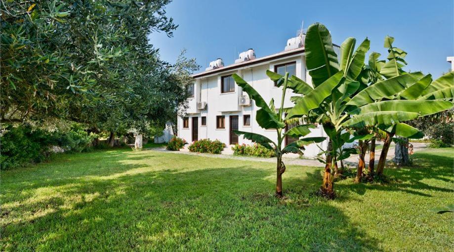 Bare Hill Holiday Apartments Krini Buitenkant foto